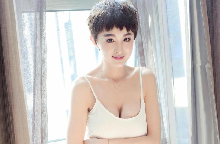 草草影院发布页即时更新